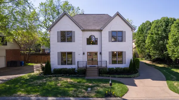 413 Chelsey Cv, Franklin, TN 37064