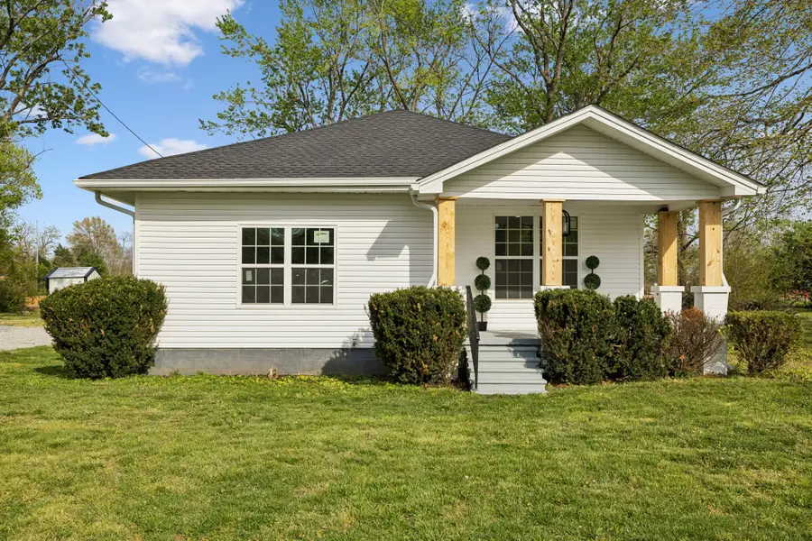 313 Portland Blvd, Portland, TN 37148 - #2