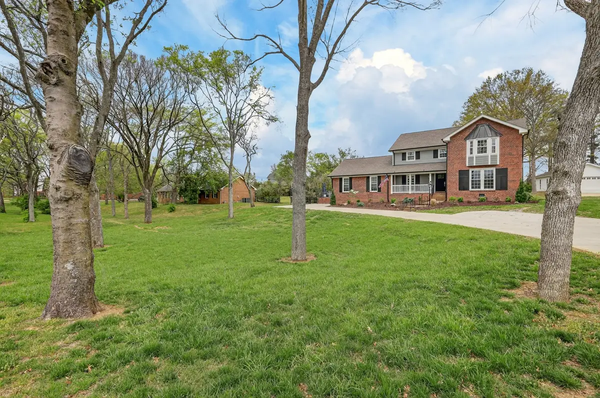 155 Bluegrass Dr, Hendersonville, TN 37075 - #1