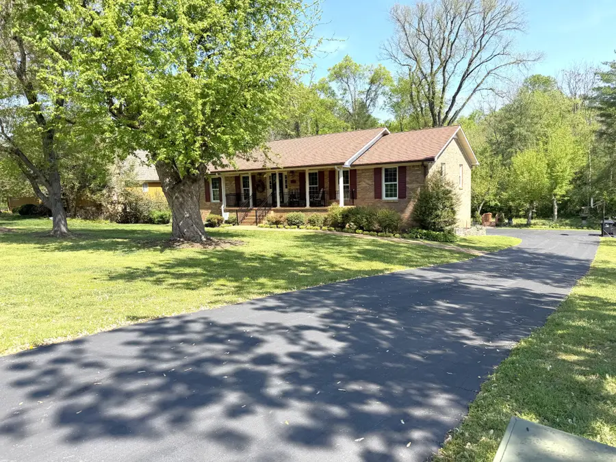 4008 Shenandoah Dr, Columbia, TN 38401 - #2