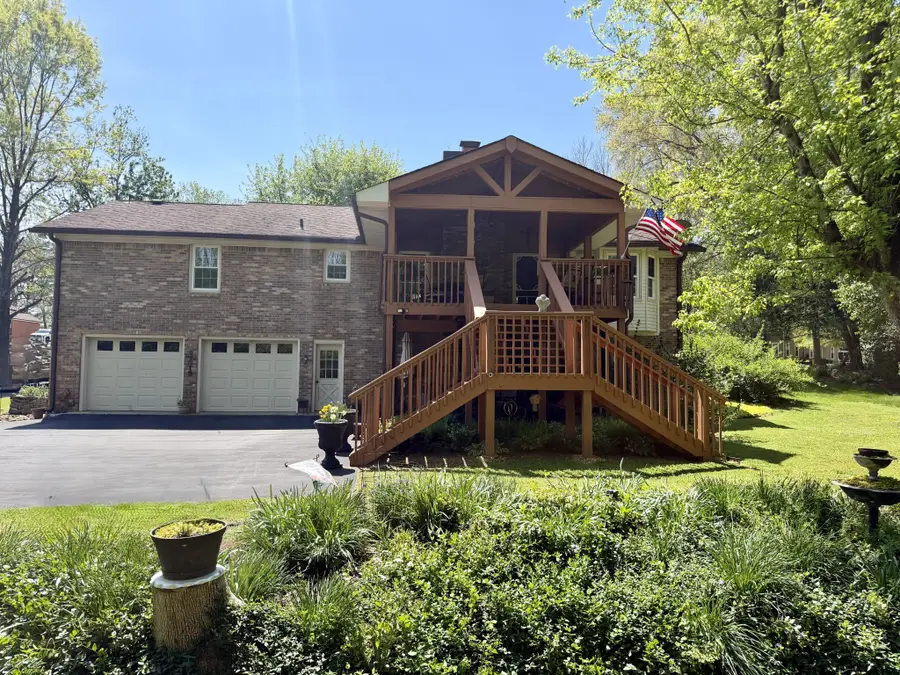 4008 Shenandoah Dr, Columbia, TN 38401 - #3