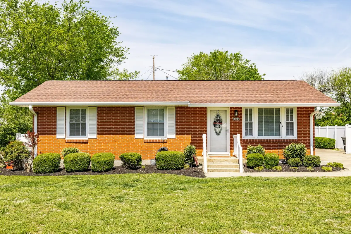 926 Hart St, Gallatin, TN 37066 - #1