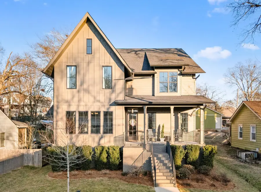 122 38th Ave N, Nashville, TN 37209 - #3