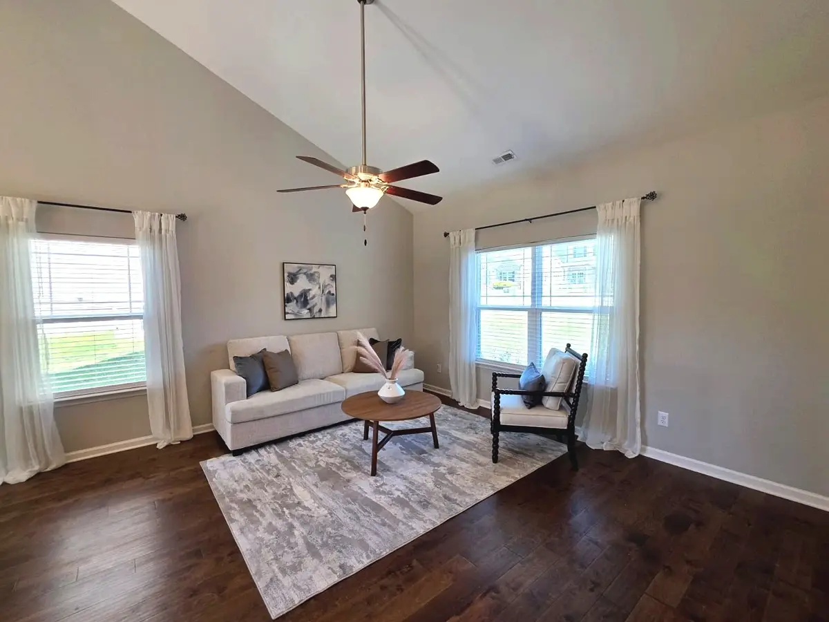 408 Barbaro Ct, Burns, TN 37029 - #1
