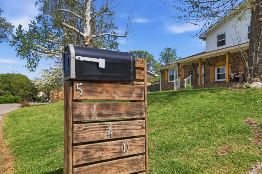 5140 Whitaker Dr, Nashville, TN 37211 - #2
