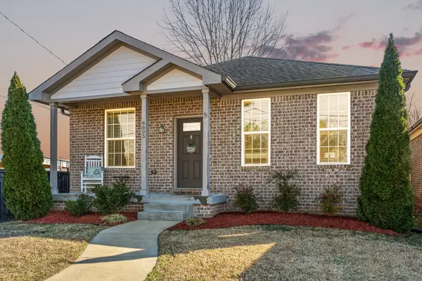6605 Beacon Ln, Nashville, TN 37209