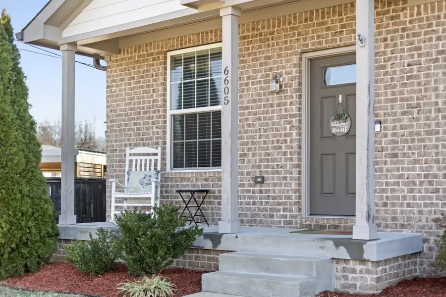 6605 Beacon Ln, Nashville, TN 37209 - #3