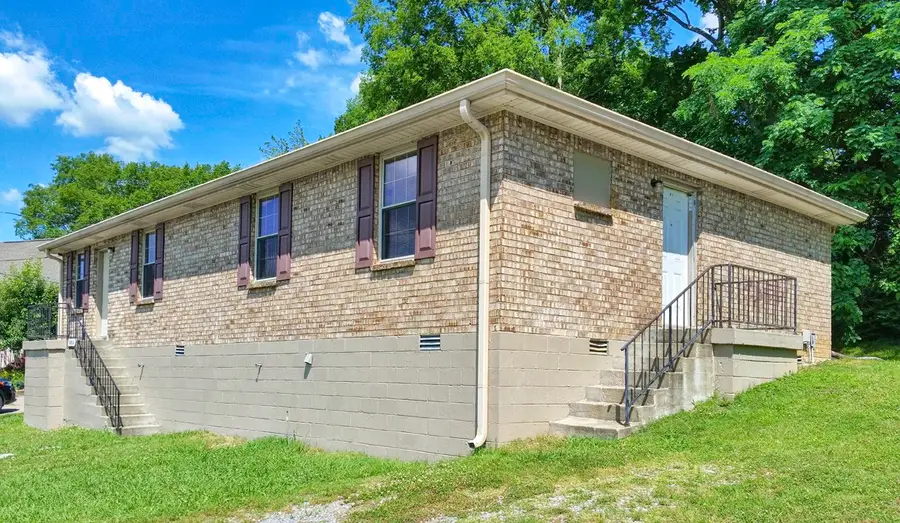 212 Jay Dr, Nashville, TN 37210 - #2