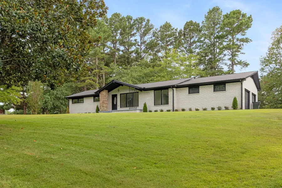 2809 Country Club Dr, Centerville, TN 37033 - #3