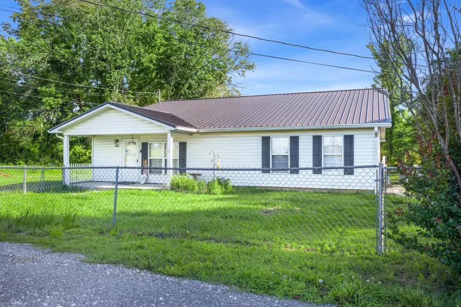 431 S Fair St, Morrison, TN 37357 - #2