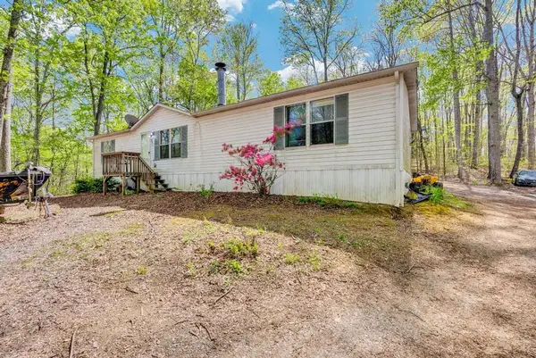 391 Manor Rd, Kingston, TN 37763