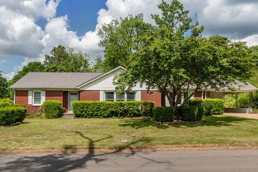 544 E Madison St, Pulaski, TN 38478 - #2