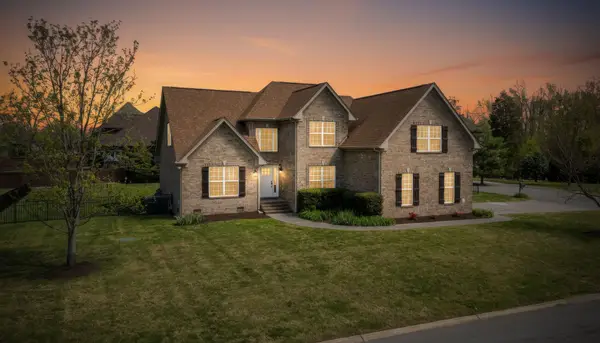 701 Scottland Trce, Mount Juliet, TN 37122