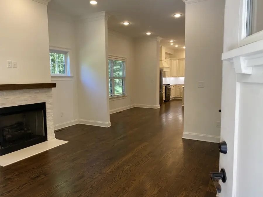 2702 Sharondale Ct, Nashville, TN 37215 - #3