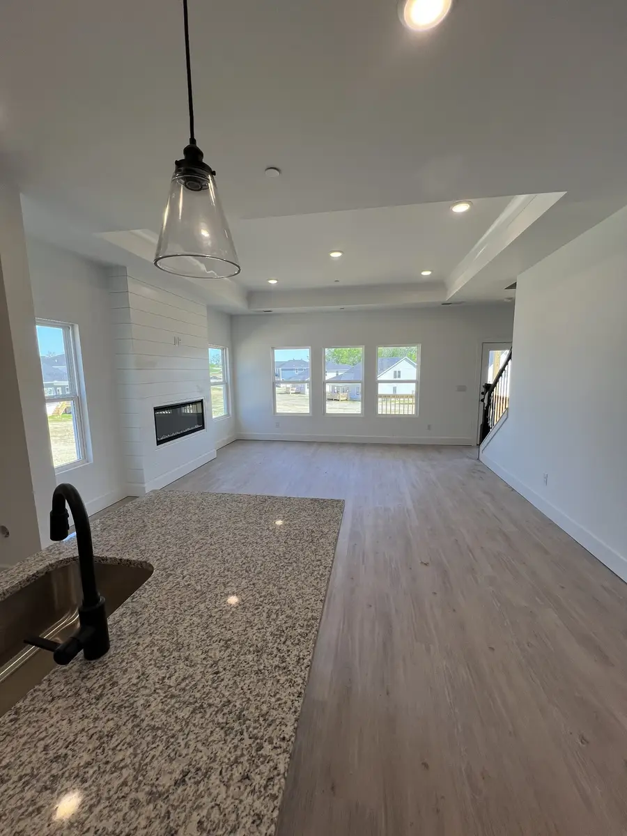 2961 Sharpstone Drive, Columbia, TN 38401 - #3