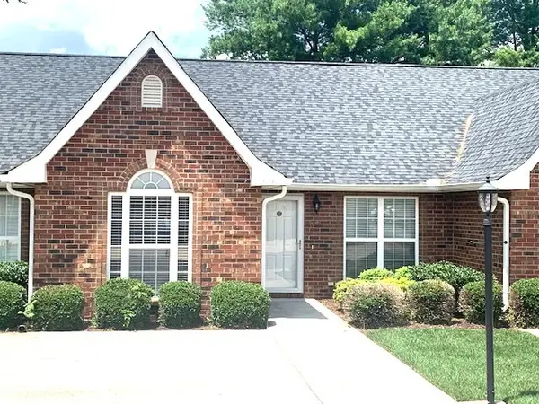 619 E Lane St #619 + GARAGE 4, Shelbyville, TN 37160