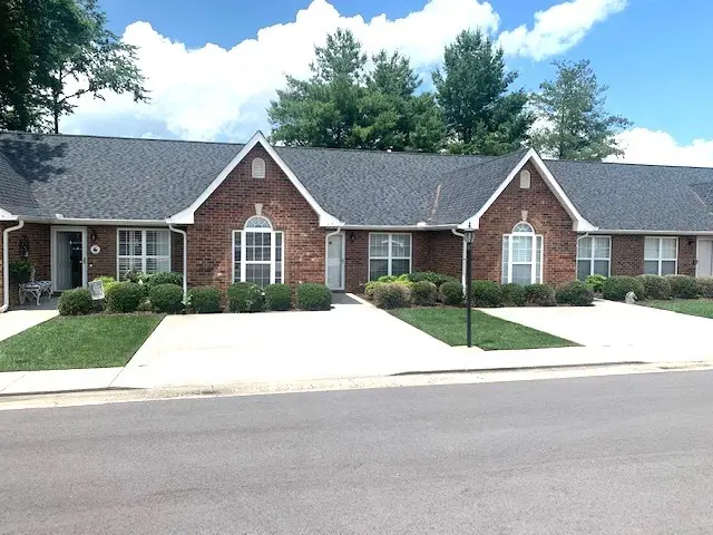 619 E Lane St #619 + GARAGE 4, Shelbyville, TN 37160 - #2