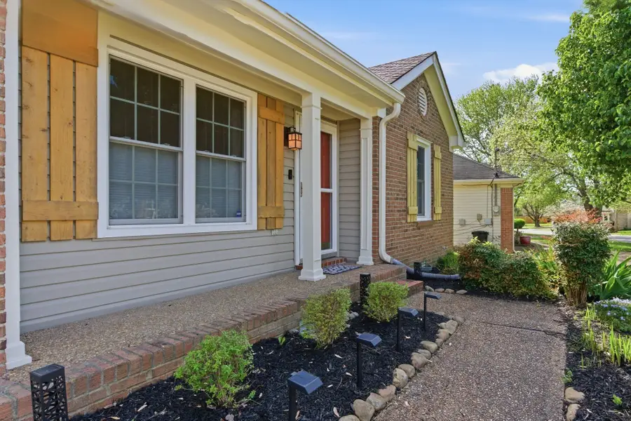 322 N Birchwood Dr, Hendersonville, TN 37075 - #3