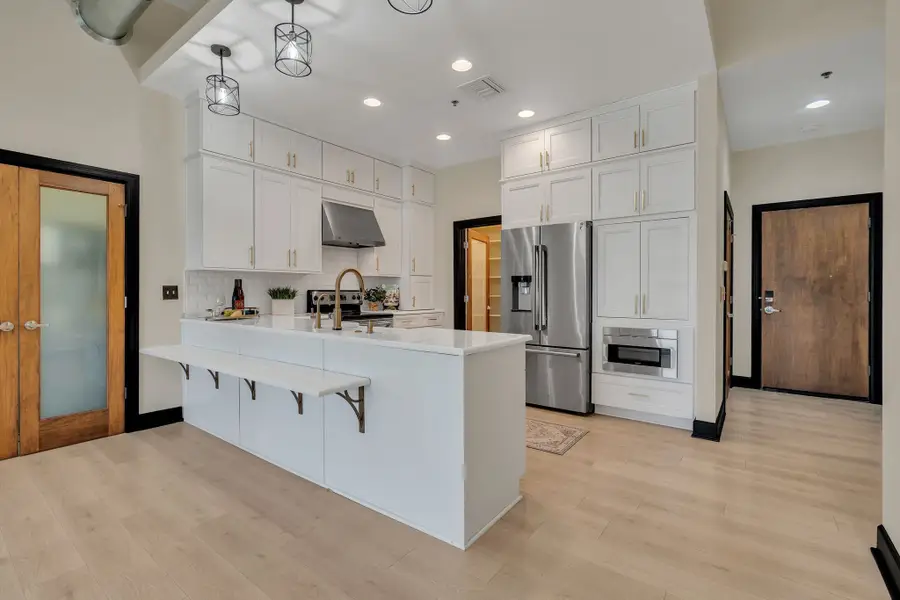 205 31st Ave N #303, Nashville, TN 37203 - #2