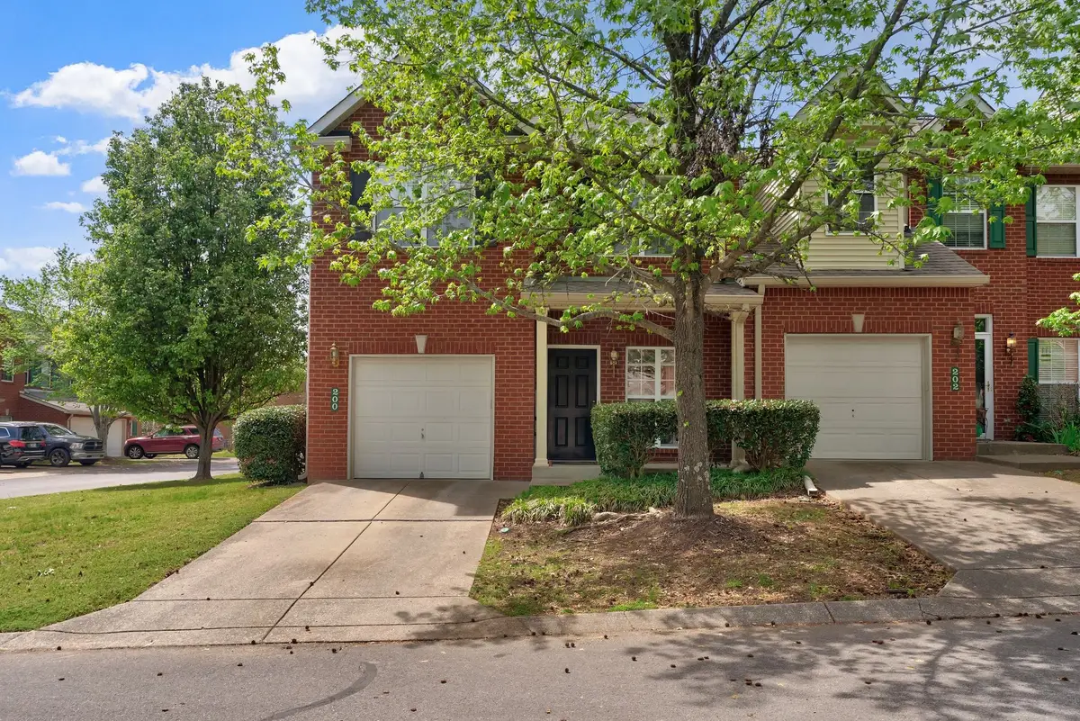 200 Nashboro Greens Ct, Nashville, TN 37217 - #1