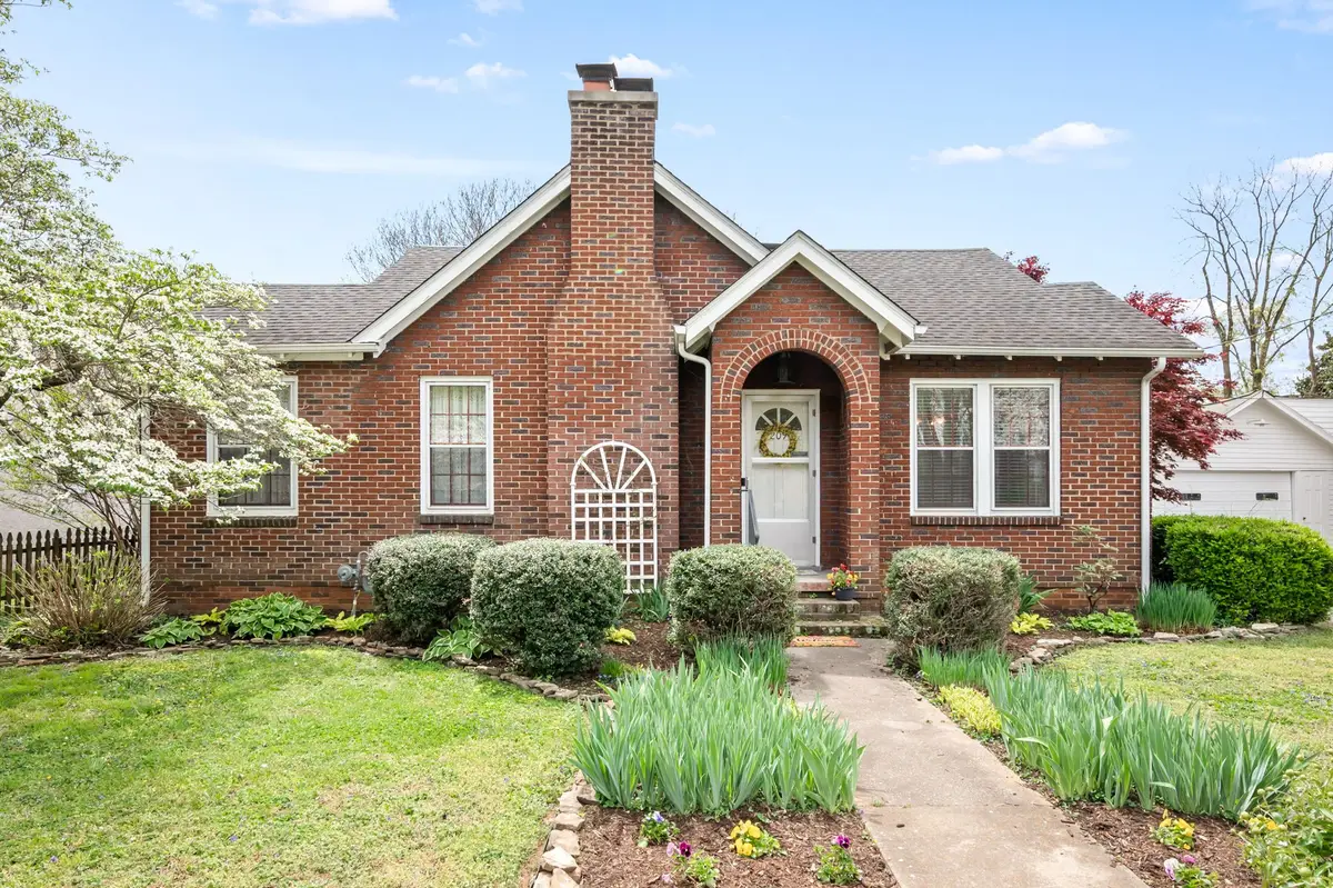 209 Kingwood Dr, Murfreesboro, TN 37129 - #1