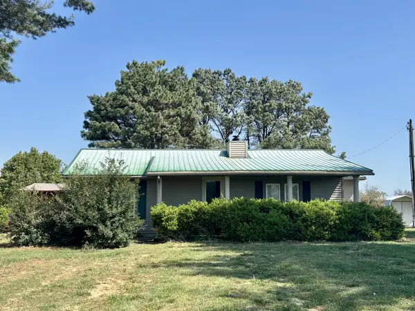 2495 Highway 52 E, Portland, TN 37148