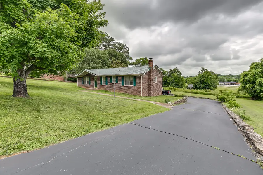 904 Cheairs Cir, Columbia, TN 38401 - #2