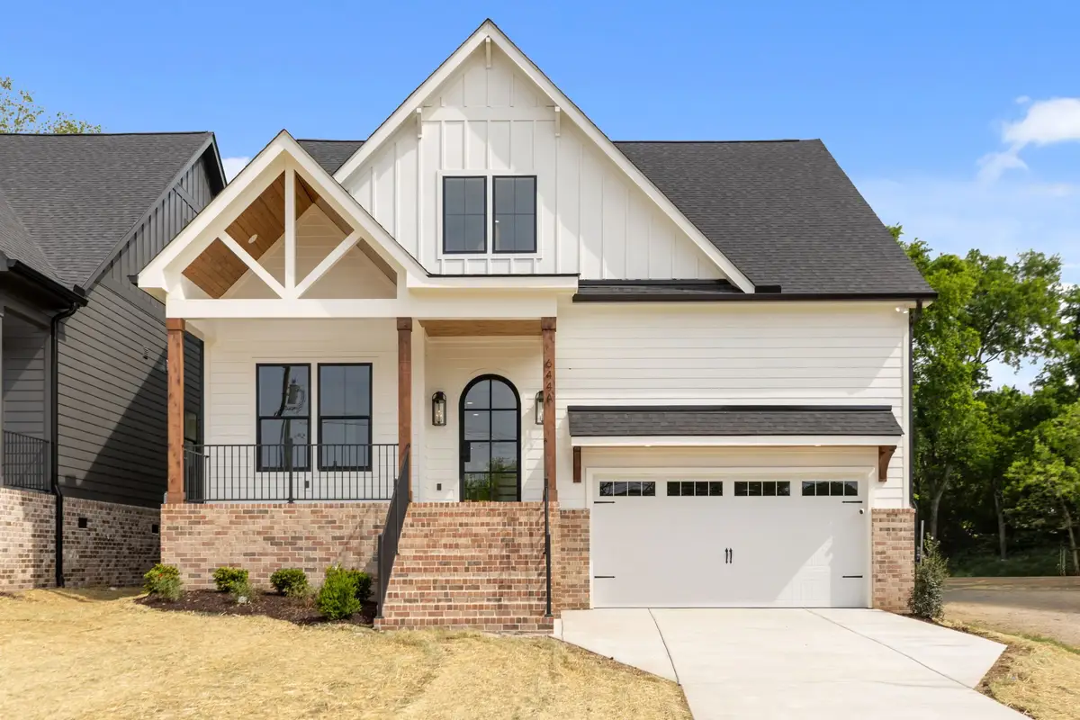 644A W Green Ln #A, Nashville, TN 37207 - #1