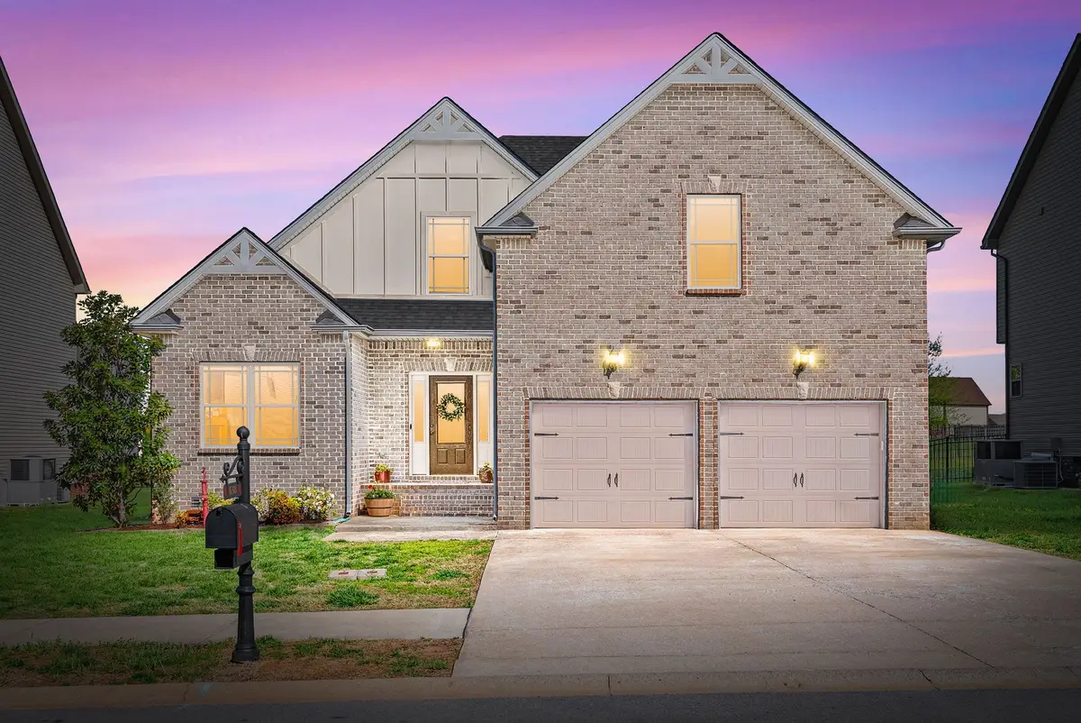 1138 N Ja Tate Dr, Clarksville, TN 37043 - #1