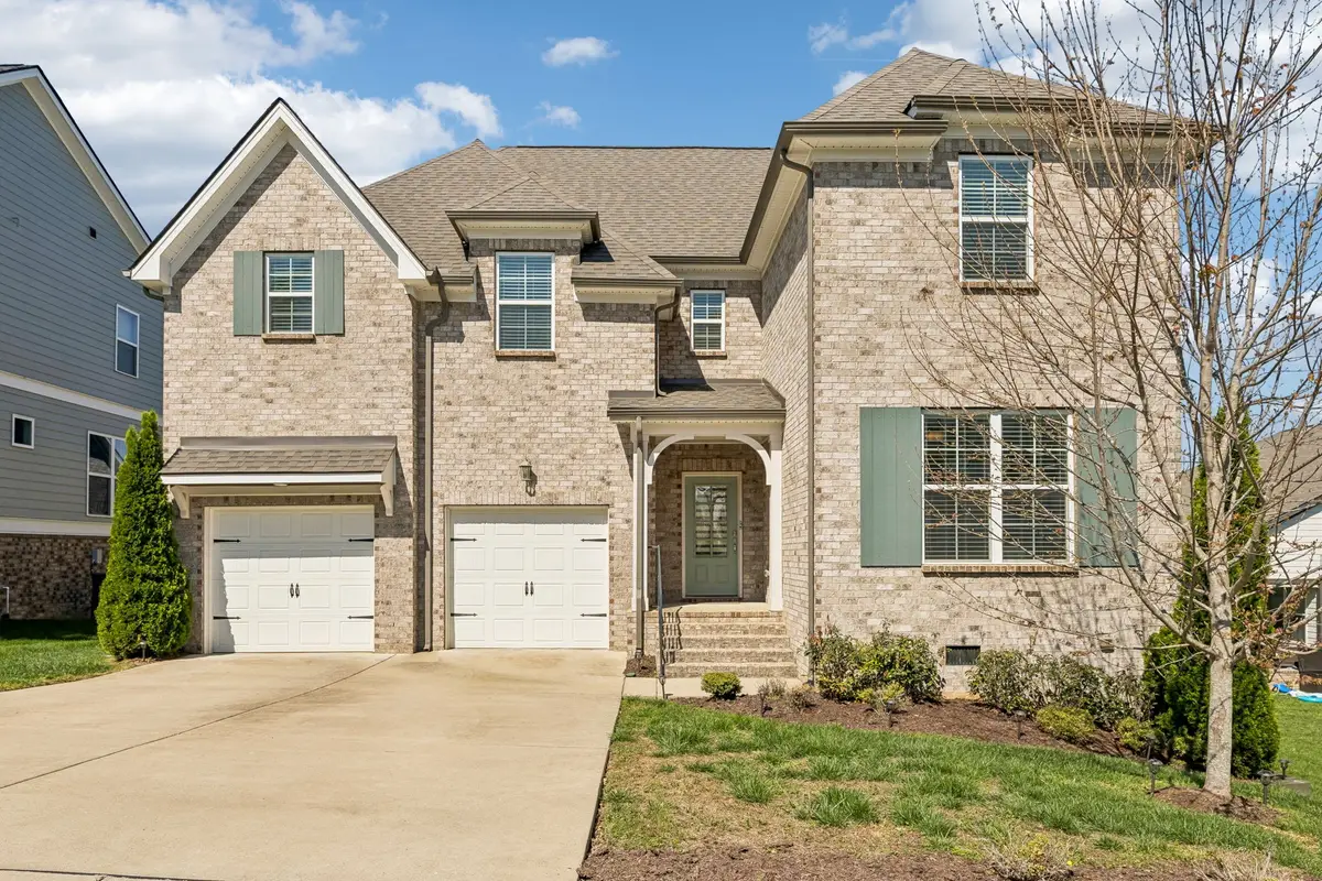 2607 Bramblewood Ln, Thompsons Station, TN 37179 - #1