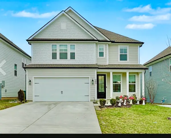 303 Casita Dr, La Vergne, TN 37086