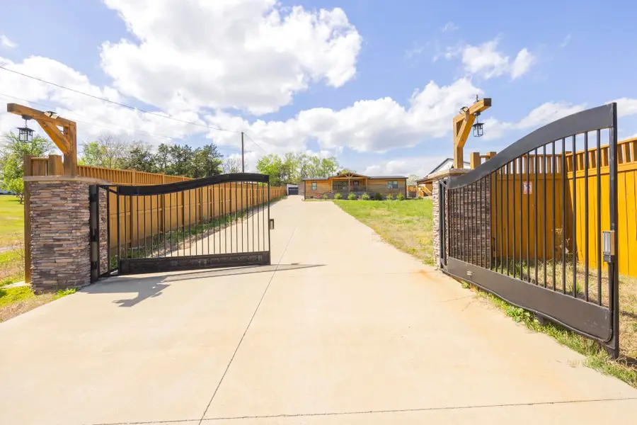 2060 Old Lebanon Dirt Rd, Mount Juliet, TN 37122 - #3