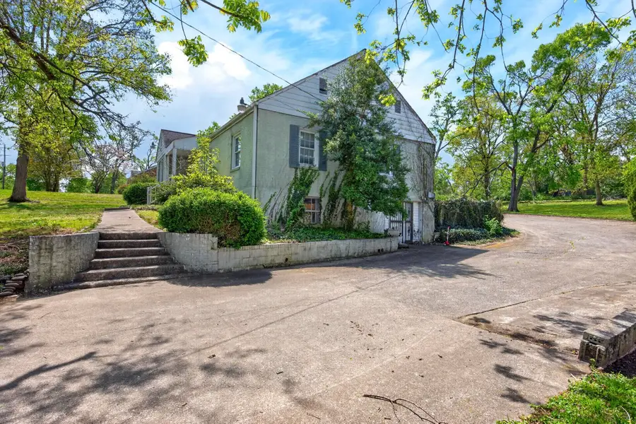 118 S Graycroft Ave, Madison, TN 37115 - #3