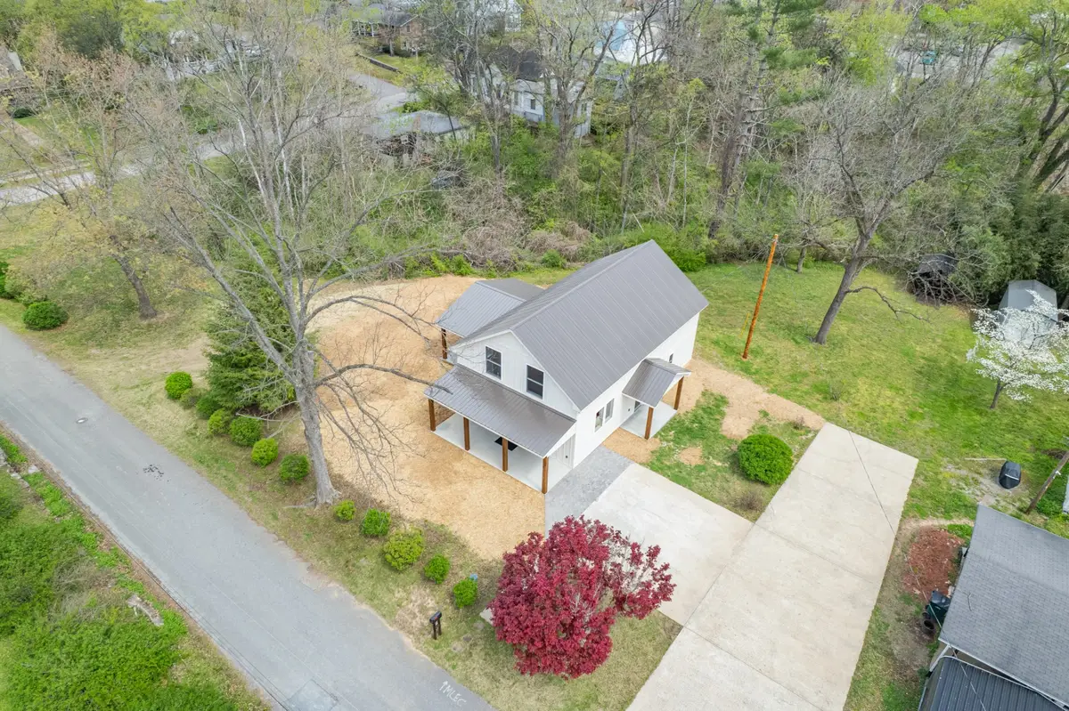 97 Barnwell Ave, Centerville, TN 37033 - #1