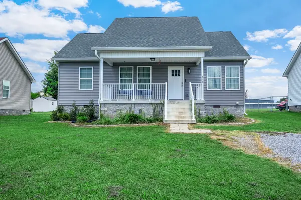 470 Meadowbrook Dr, McMinnville, TN 37110