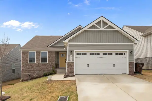 2741 Thornton Grove Blvd, Nashville, TN 37207