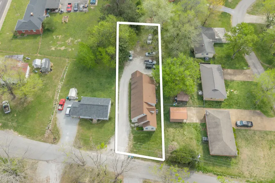 103 Parker Avenue, Waverly, TN 37185 - #3