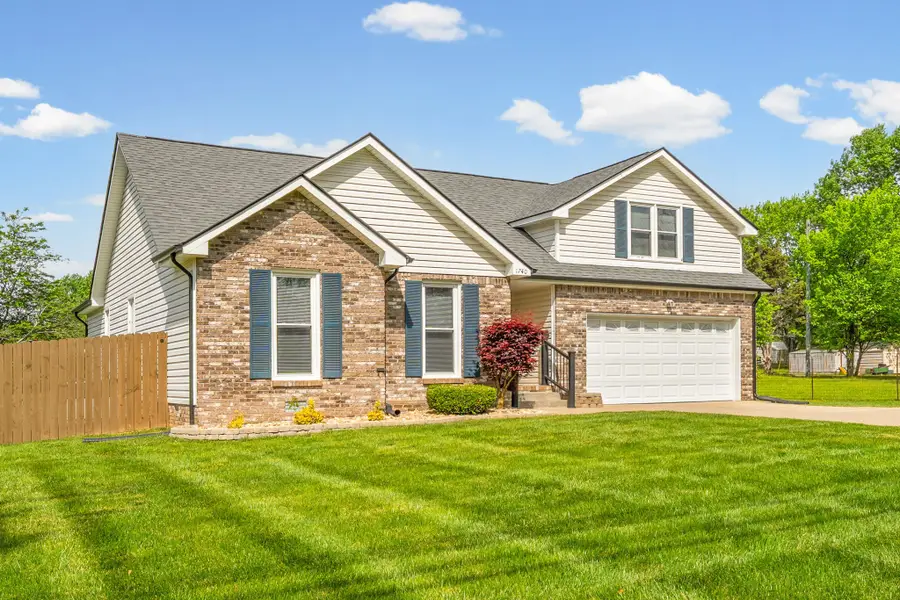 1740 Old Trenton Rd, Clarksville, TN 37040 - #3