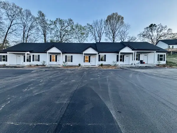 70 Stone Gate Lane, Hartsville, TN 37074