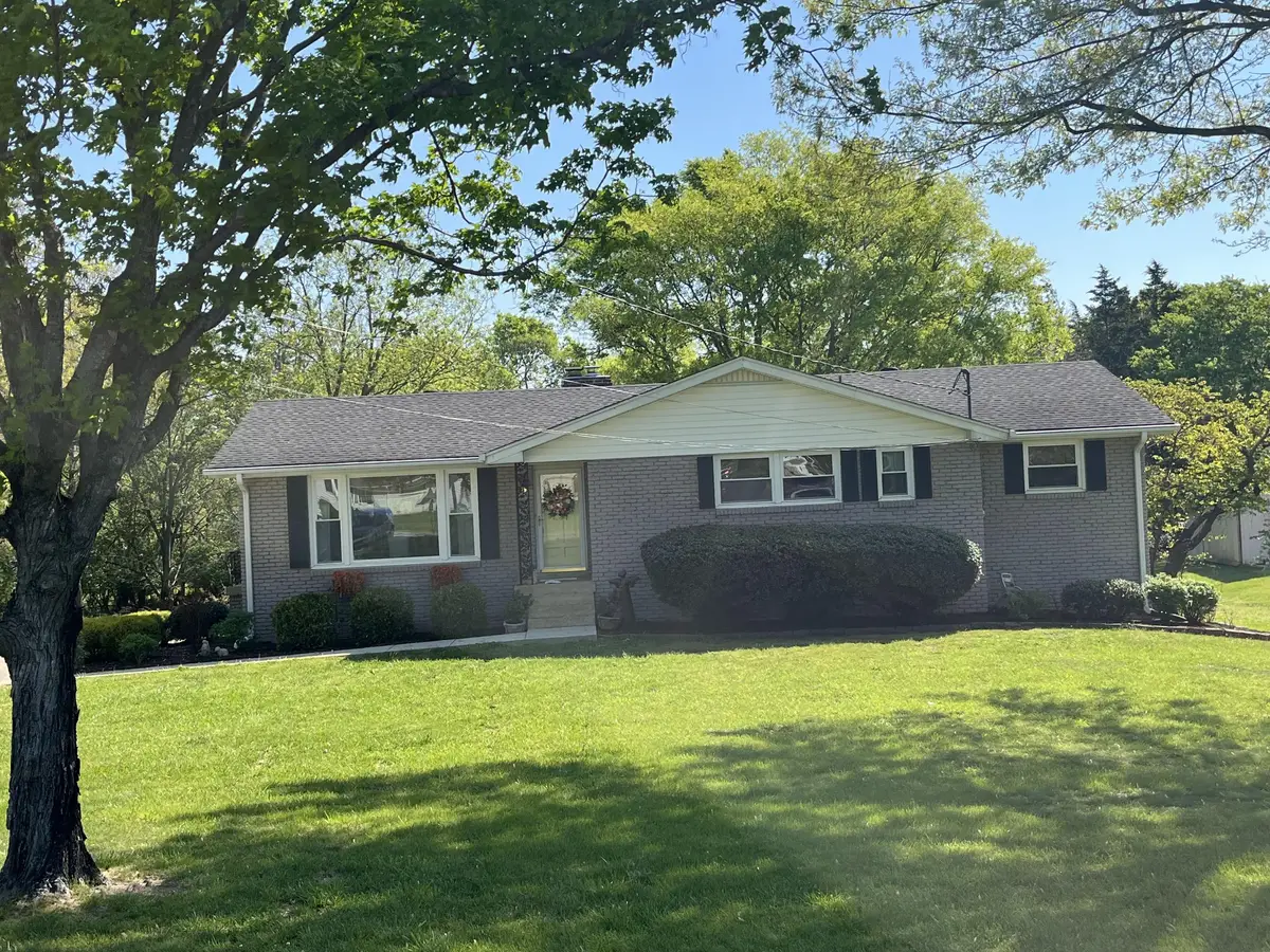 141 Maple Dr, Hendersonville, TN 37075 - #1