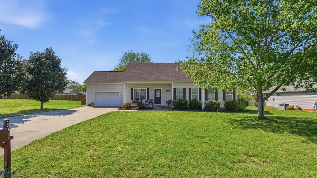 3207 Meadowhill Dr, Murfreesboro, TN 37130 - #1
