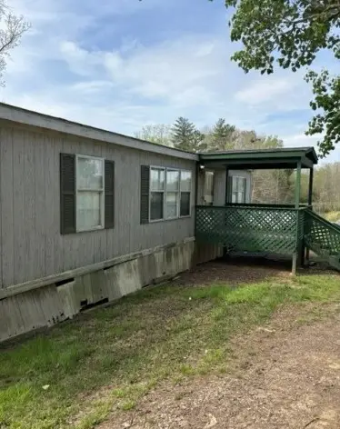 126 Redick Dr, Wartburg, TN 37887