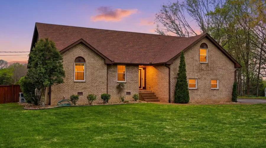 715 Poplar Dr, Mount Juliet, TN 37122 - #2