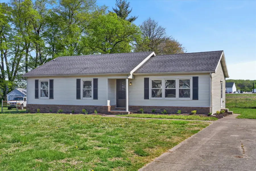 1902 Chateaugay Dr, Hopkinsville, KY 42240 - #2