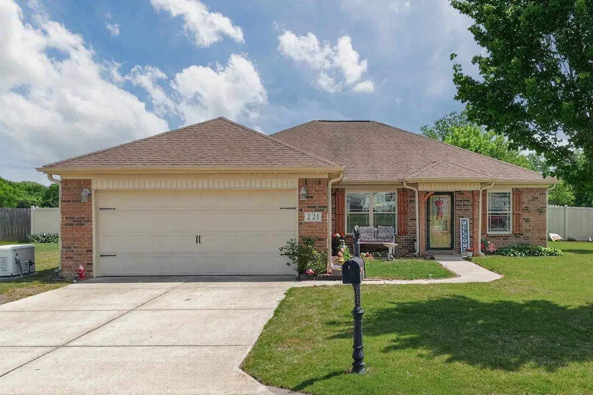 221 Masters Way, Fayetteville, TN 37334 - #1