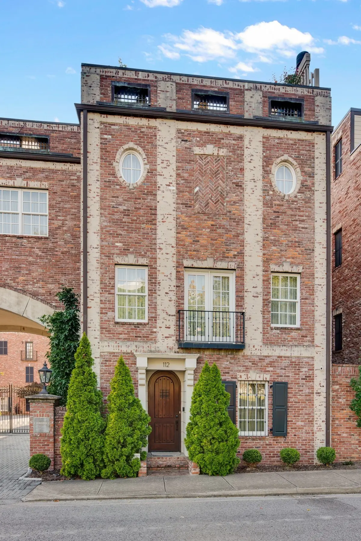 112 West End Close, Nashville, TN 37205 - #1