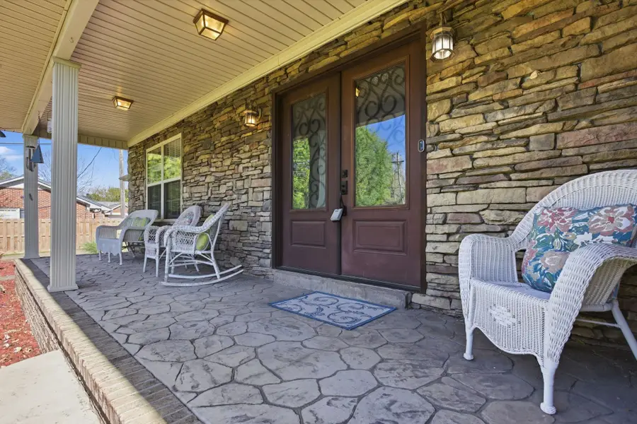 408 Weakley Creek Rd, Lawrenceburg, TN 38464 - #2