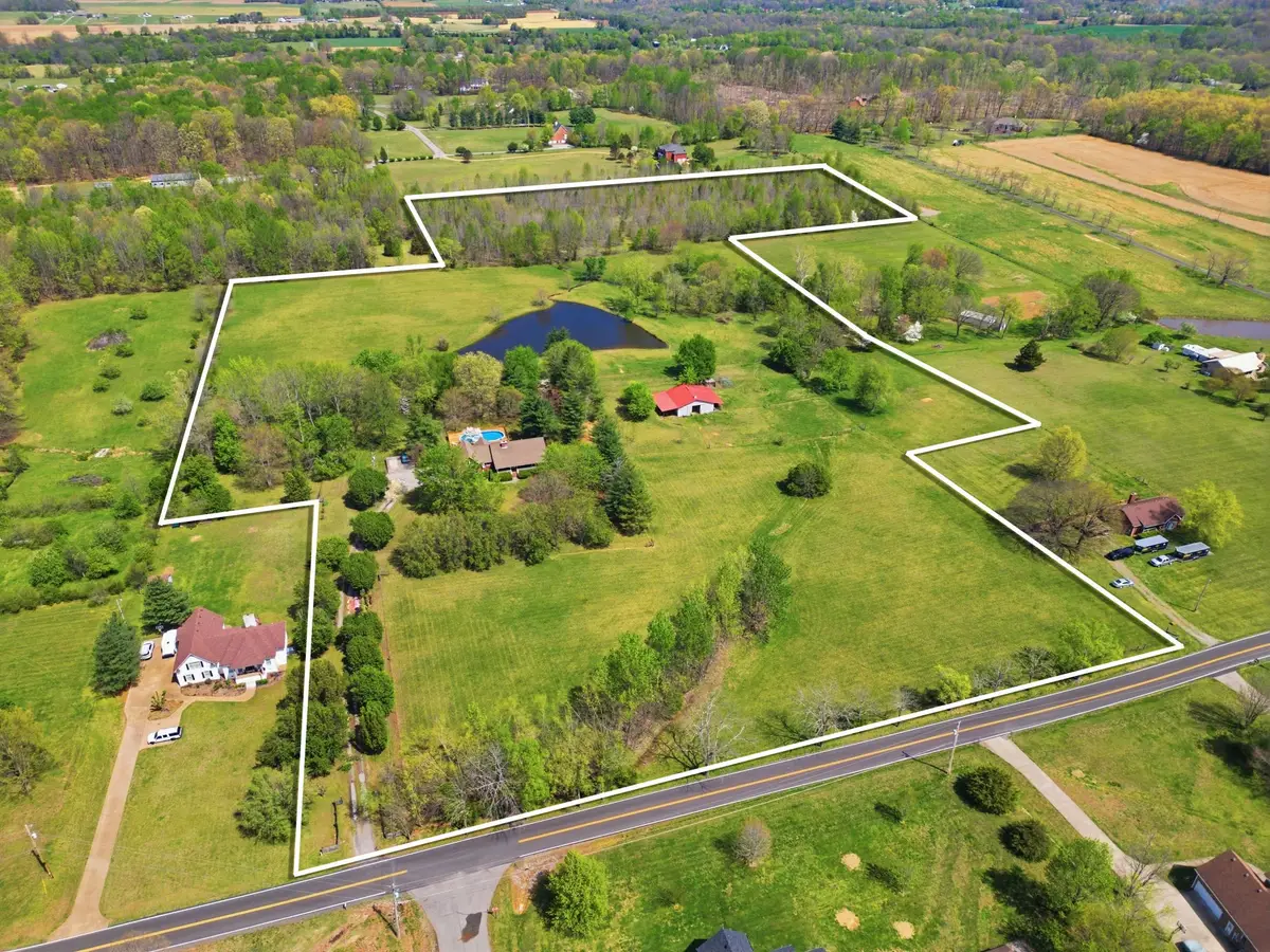 8270 Bethlehem Rd, Springfield, TN 37172 - #1