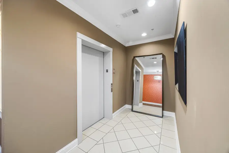 3520 Central Ave #209, Memphis, TN 38111 - #2