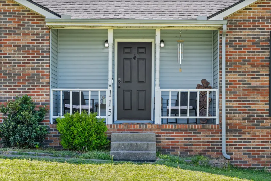 115 Whitehall Dr, Clarksville, TN 37042 - #2